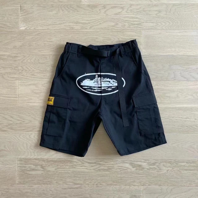 men black shorts