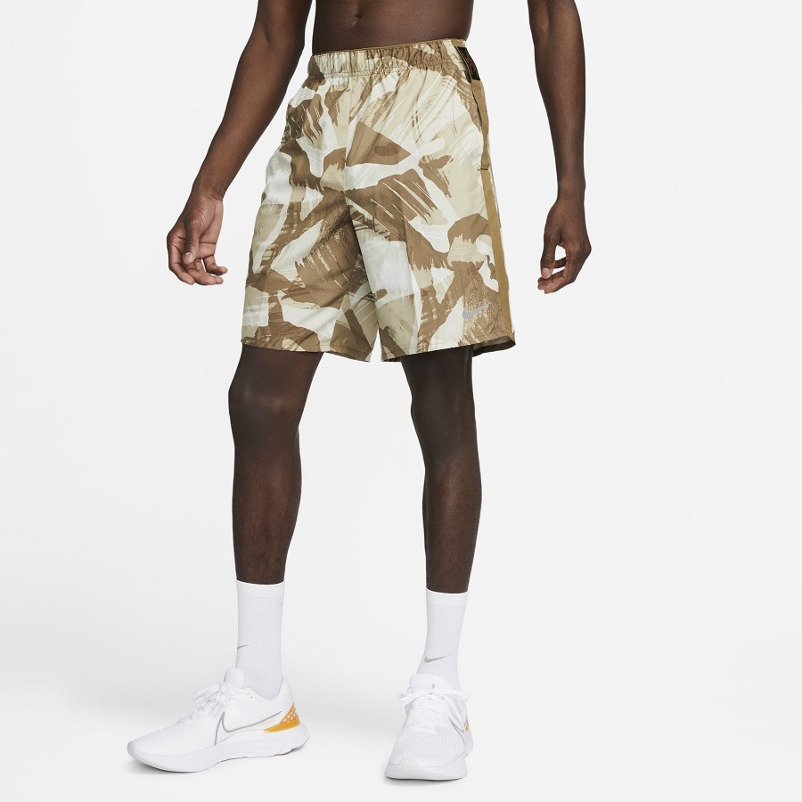 Nike challenger shorts